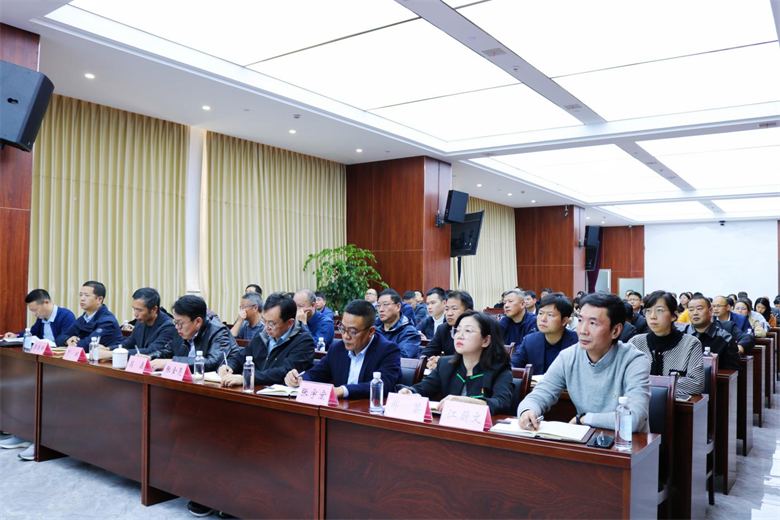 学习贯彻习近平总书记考察江西重要讲话精神市委宣讲团宣讲报告会在在线赌博网站
举行
